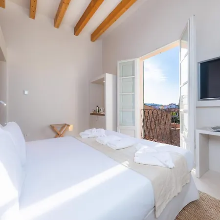 Yartan Boutique - Adults Only Hotel 4*